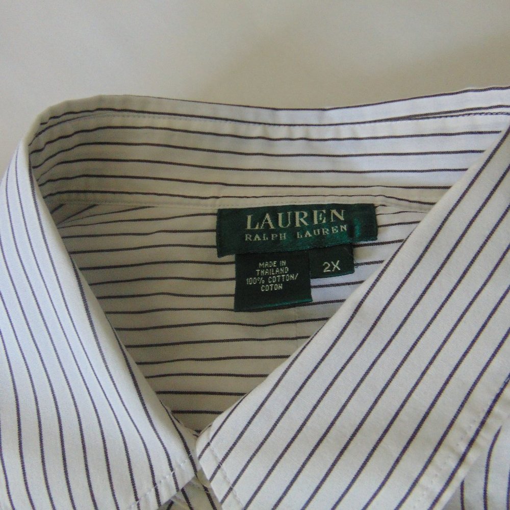 VINTAGE LAUREN BUTTON DOWN SHIRT